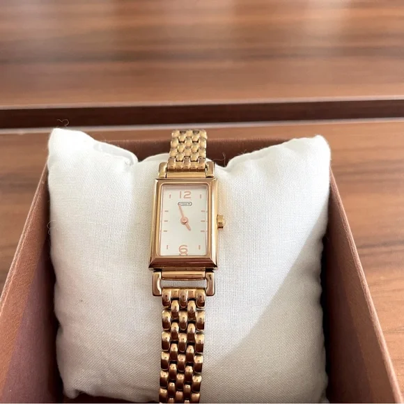 ❌SOLD❌ New as Coach Rose Gold Watch 💛 - Picture 2 of 7